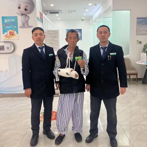 急客户之所急 开通绿色通道办理银行卡