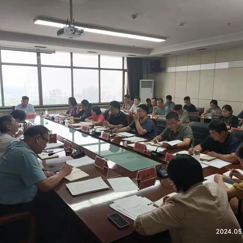 艾山街道开展“一人讲·众人听”座谈交流活动