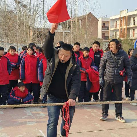 拔河比赛庆元旦，凝心聚力展风采———武丘一中庆元旦拔河比赛活动纪实