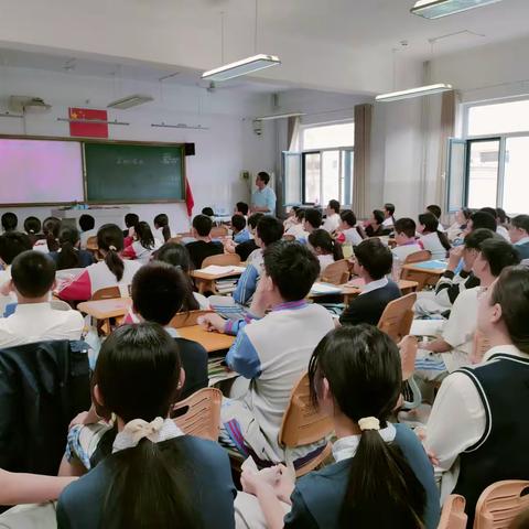 历下区甸柳新村街道开展“小昆虫 大农业”主题科普进校园活动