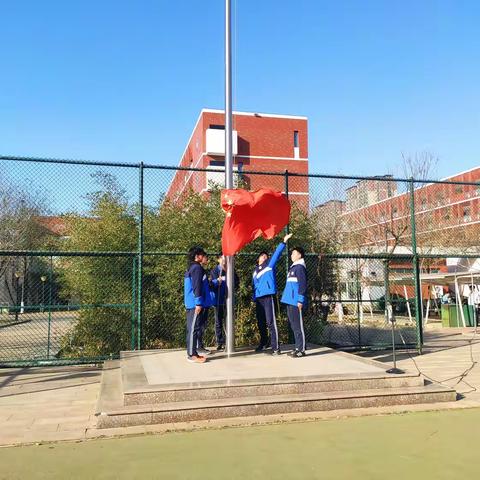 为梦想而战，为荣誉加冕 ——2023级升旗仪式