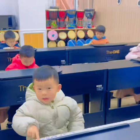 艾迪儿婴幼中心牛津A班第十五周美好生活