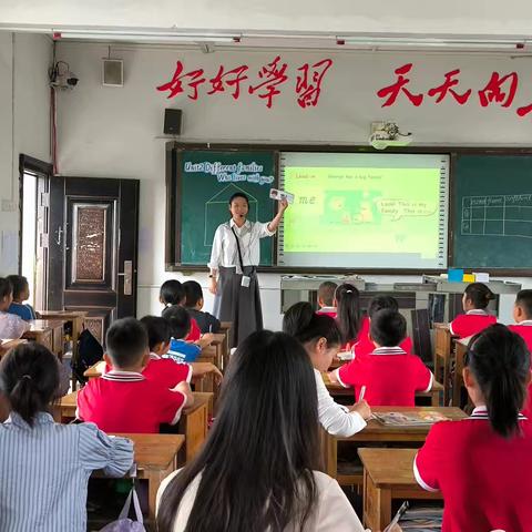 教以潜心，研以致远——黄盖中学英语教研活动