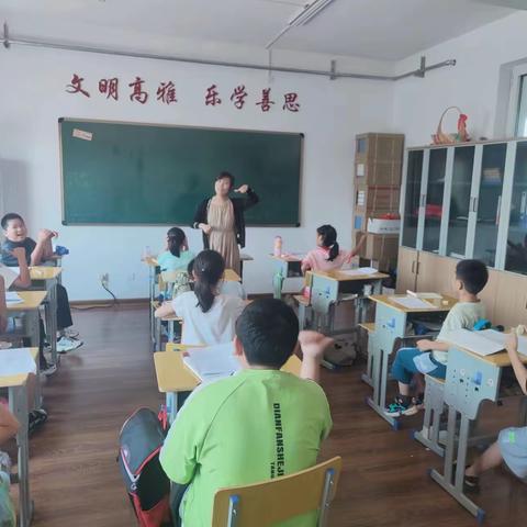 东营市胜利第八中学助力社区暑假首期公益课堂圆满结束