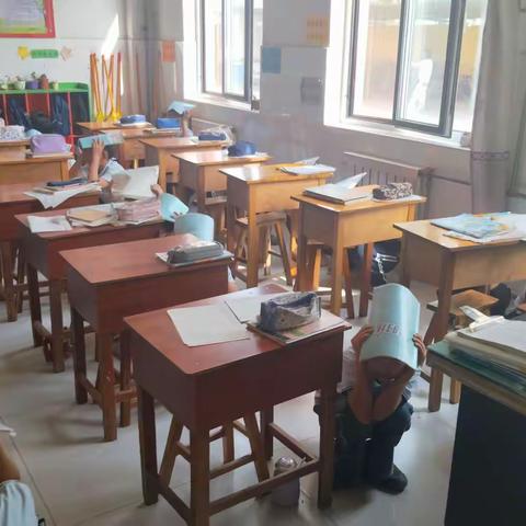 以“练”筑防 临“震”不乱——北石宝完小防震减灾逃生应急疏散演练活动