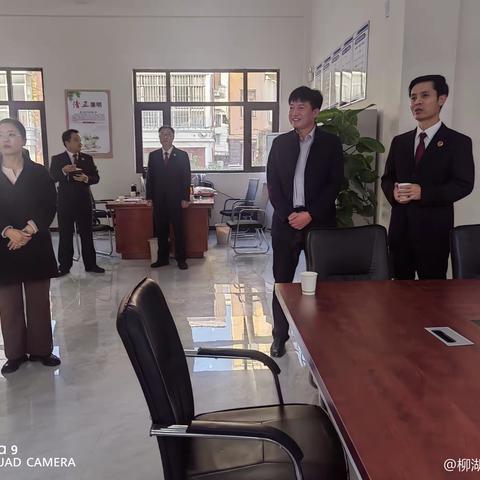深入社区“双报到”，走访慰问暖民心