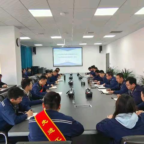 击鼓催征稳驭舟 聚势谋远启新程