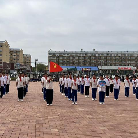 展我军姿 亮我风采——新兴镇中心小学军体拳比赛