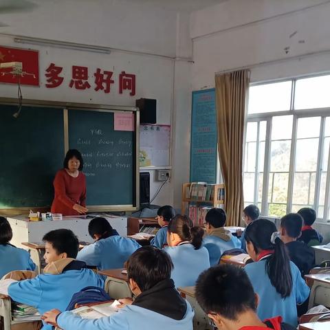 阳光晨读 成就梦想——塘坪镇白石小学早读活动