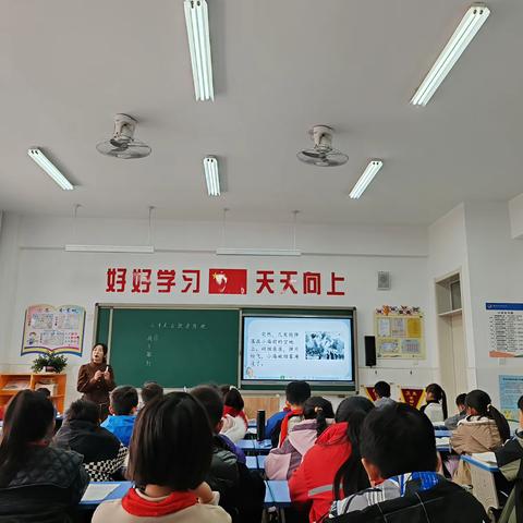 课堂展风采，教研促成长——夏官营小学语文教研活动纪实