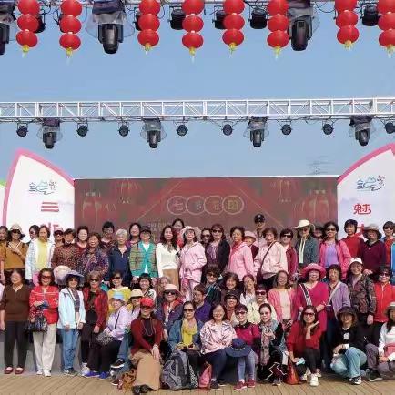 学习二十大 感悟新时代——广州分行开展庆祝妇女节退休干部活动