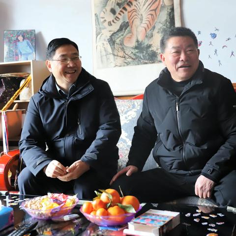 信阳市公路事业发展中心开展春节走访慰问活动