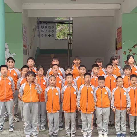 “马兰花开遍太行山”——三坡学区苟各庄小学合唱比赛