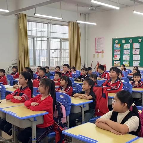 2024年龙新小学小主持社团