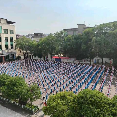 童心跃动大课间，活力绽放小少年——恩江二小大课间评比活动
