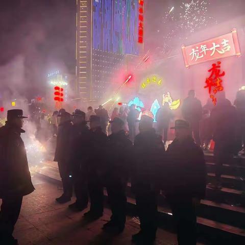 山阳大队开展夜间消防巡逻助推春节期间消防安全保卫工作