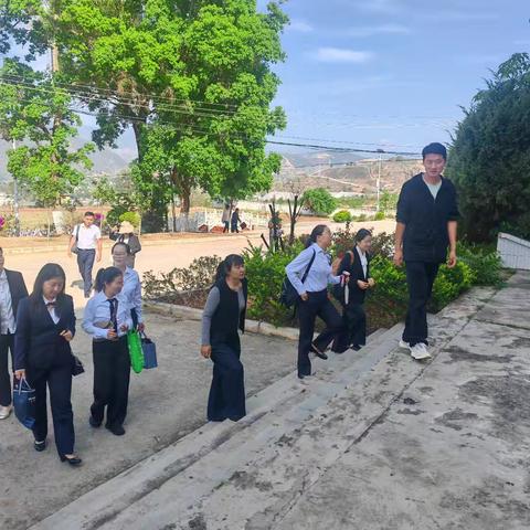 名师引领展风采 携手教研共成长——永平县初中教育集团教研活动纪实