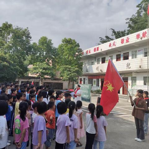 学习二十大，争做好队员—寨圩镇三江小学二年级第二批少先队入队仪式