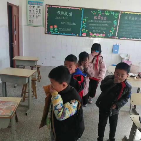 安全校园，你我共建——记白庙子镇瓦房庄小学应急逃生演练纪实