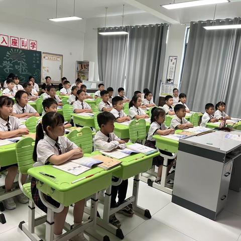 记录点滴 见证成长——巨野外国语学校小学部4.2班日常生活纪实