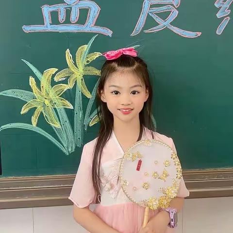 清湘教育集团·清水塘第二小学二2班“孟夏药食香 百草润童心”庆六一活动