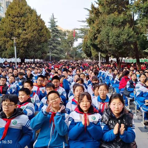 乾县黉学门中学的简篇