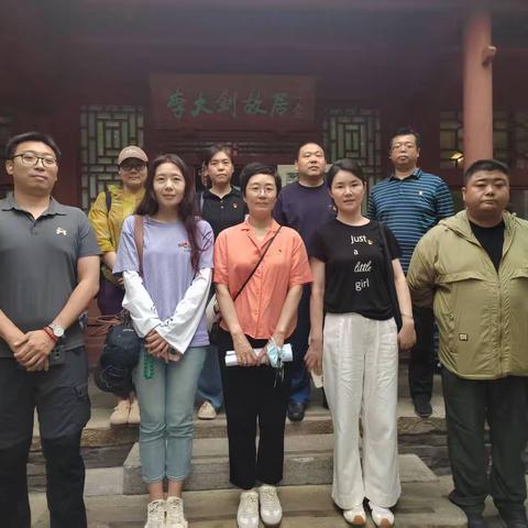 筑牢廉洁防线 永葆党员本色