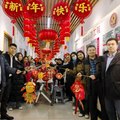 【党建提级·影山红】无影山街道前黄屯社区党委开展“巧手做花灯 共建一家亲”活动