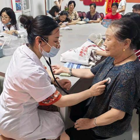 【党建提级·影山红】无影山街道前黄屯社区联合“双报到”单位开展健康义诊活动