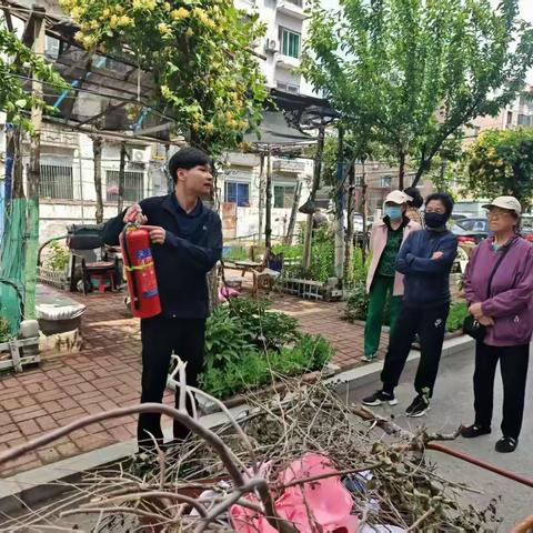筑牢安全防线·守护美好家园 —幸福社区开展消防与防汛综合演练纪实