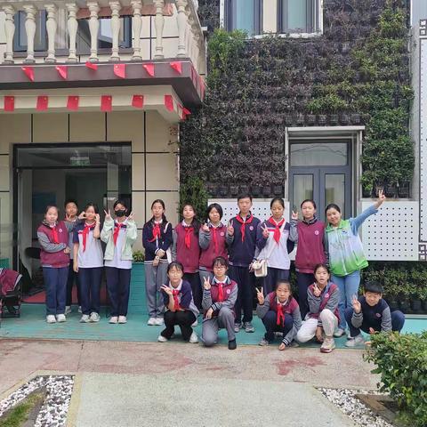 情暖金秋敬老活动