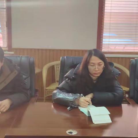 丹凤县第一小学数学教研组 从“解惑”到“悟道”：探寻数学期末复习的思维进阶之路