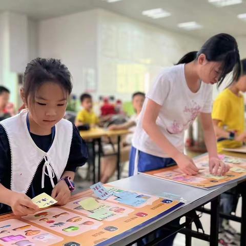 把环保“袋”回家——垃圾分类活动