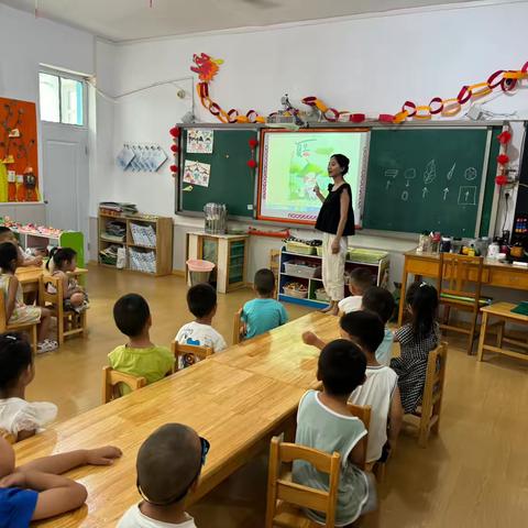 【涞水镇学区苗苗幼儿园】“夏至已至，消夏避伏”小班夏至活动