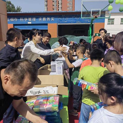 【秦都区残联】秦都区残联携手区慈善协会慰问辖区特教学校残疾儿童