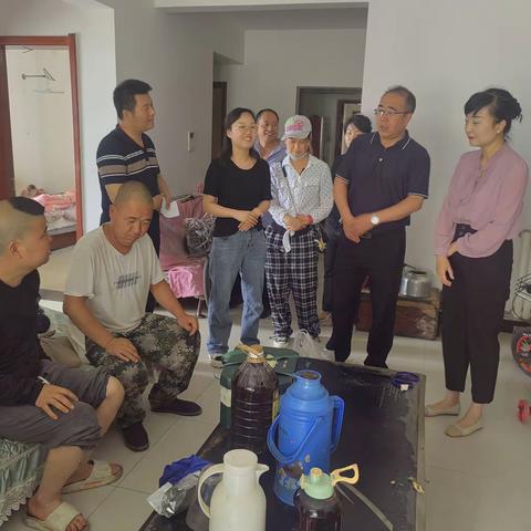 【秦都区残联】秦都区残联端午节前夕走访慰问辖区困难残疾人