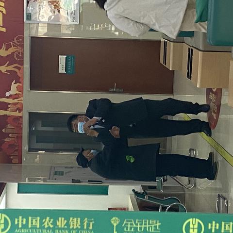 【济南历城支行】浓情暖域——银行服务无小事，贴心服务暖人心