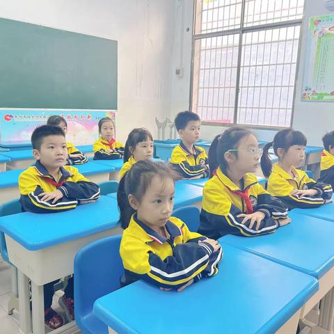 红太阳实验小学“班级小剧场”推普活动报导