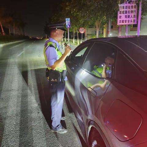 【夏季行动】保港派出所开展夏夜治安巡查宣防第二次集中统一行动（二）