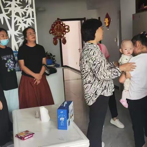 铜川矿务局中心医院产科 夏日温情家访，传递温暖关怀