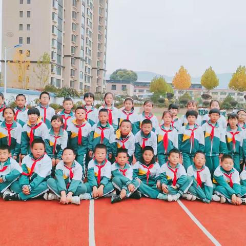 【星澜启航·共赴新程】临洮县椒山小学星澜中队开学第一课精彩纪实