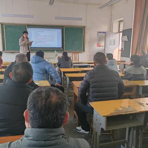 筑牢生命安全防线——菏泽三中开展校园防震疏散演练活动