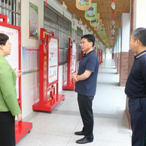 李仲生深入合肥市琥珀名城小学调研指导基层学校党建工作