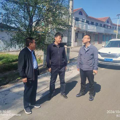 开展道路积尘治理，优化环境空气质量