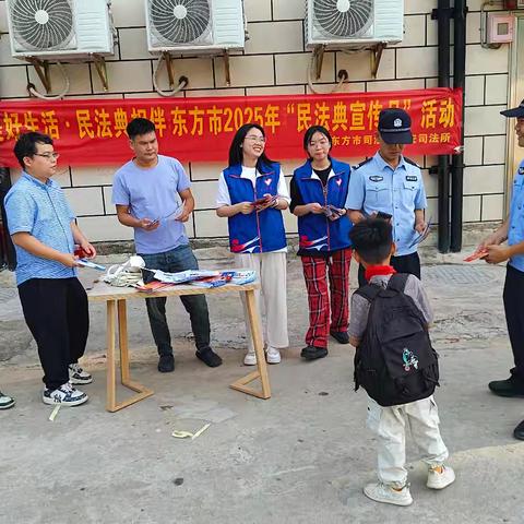 天安乡开展《信访工作条例》实施三周年集中“宣传月”活动