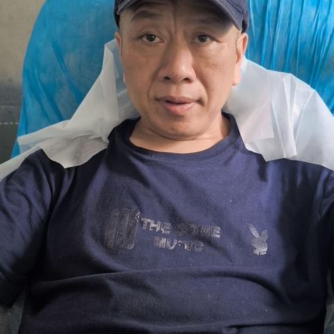 兰溪永球医院三氧-53岁的蒋一平兰溪人，由于糖尿病后遗症开始烂脚，看看他的康复过程！