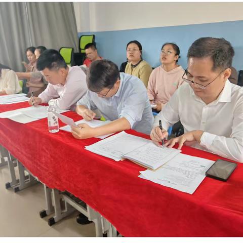 智慧平台赋能分层教学，精准提升数学课堂实效——张强利数学智慧课堂教学研究工作室暨海南省职工创新工作室活动纪实