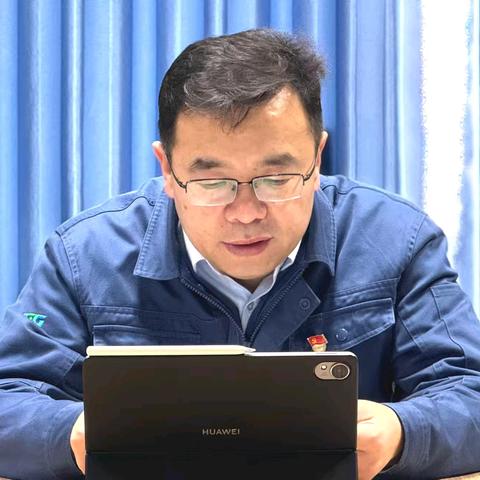 晒出履职答卷 锚定前行方向 短切毡分厂组织管理技术人员年终述职会议