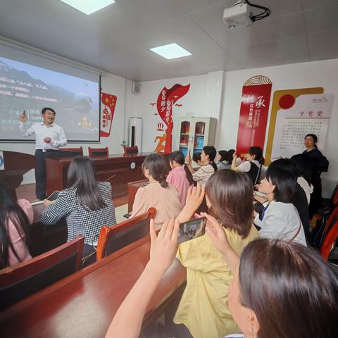 学习楷模精神  争当四有教师——镇平县高丘镇黑虎庙小学迎来嵩县县级骨干教师观摩学习活动