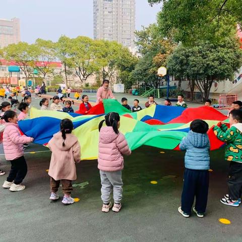 小一班下学期班级重点工作介绍